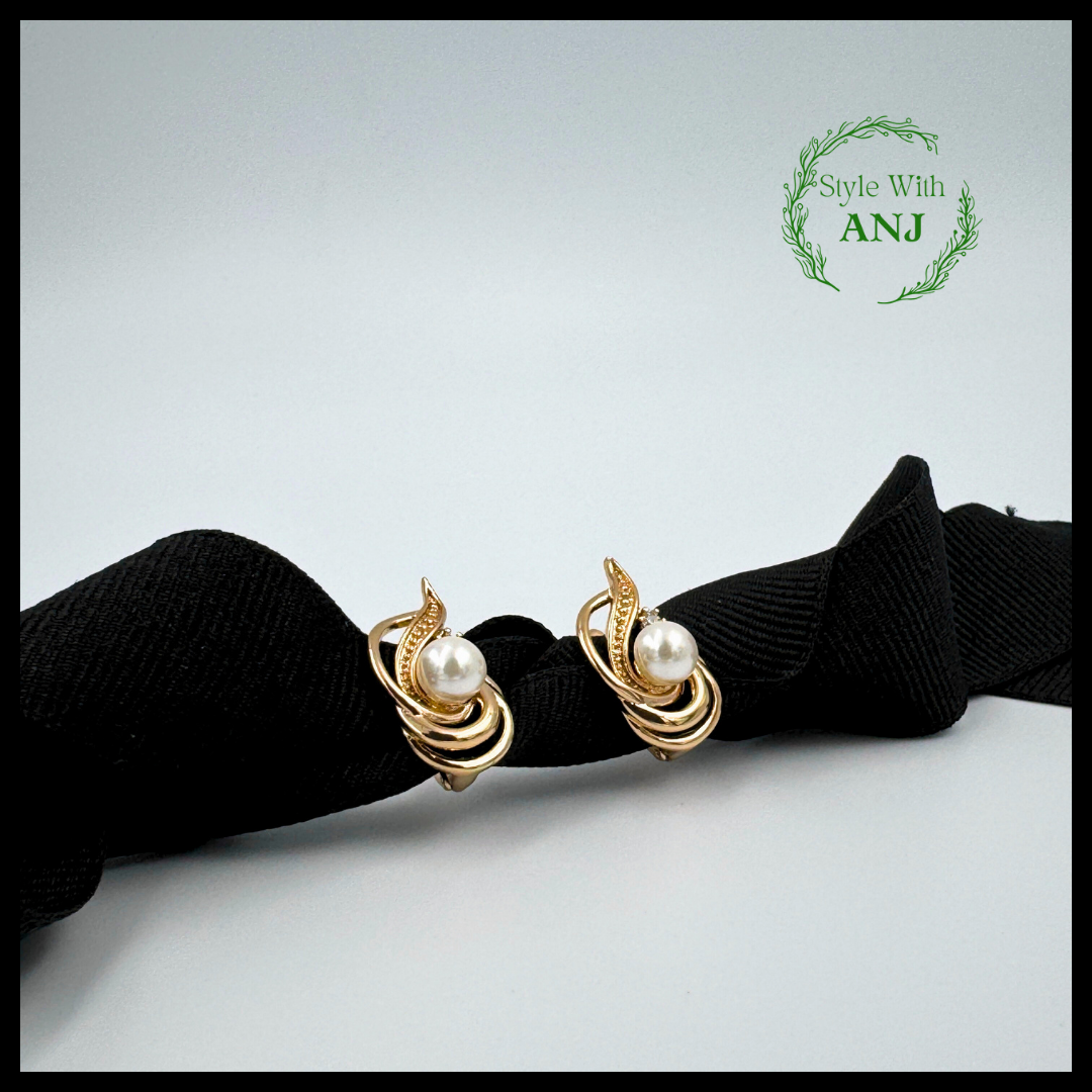 Pearl studded gold tone earring for women and girls