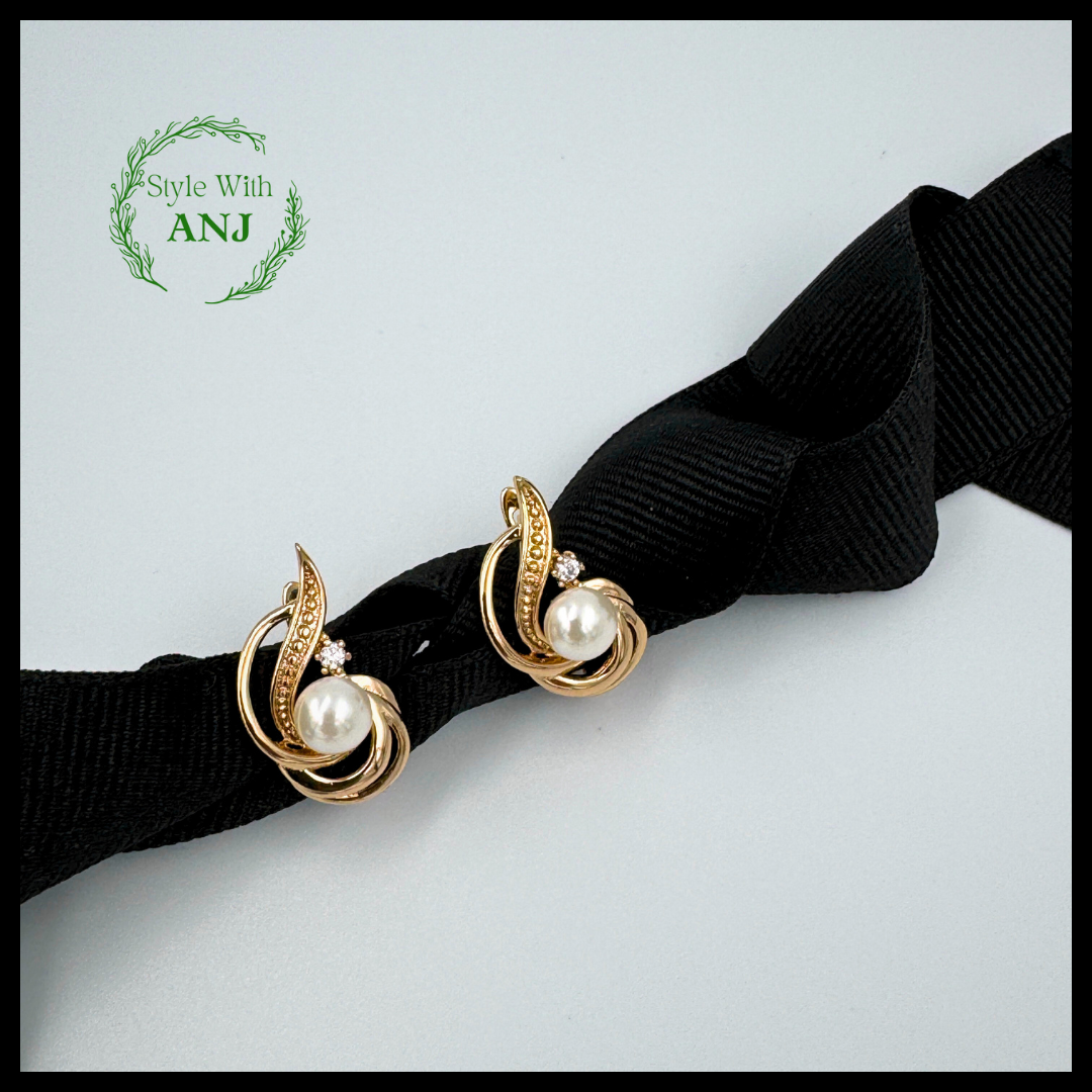 Pearl studded gold tone earring for women and girls