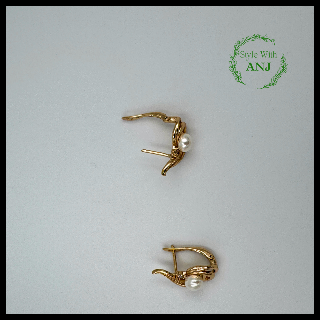 Pearl studded gold tone earring for women and girls