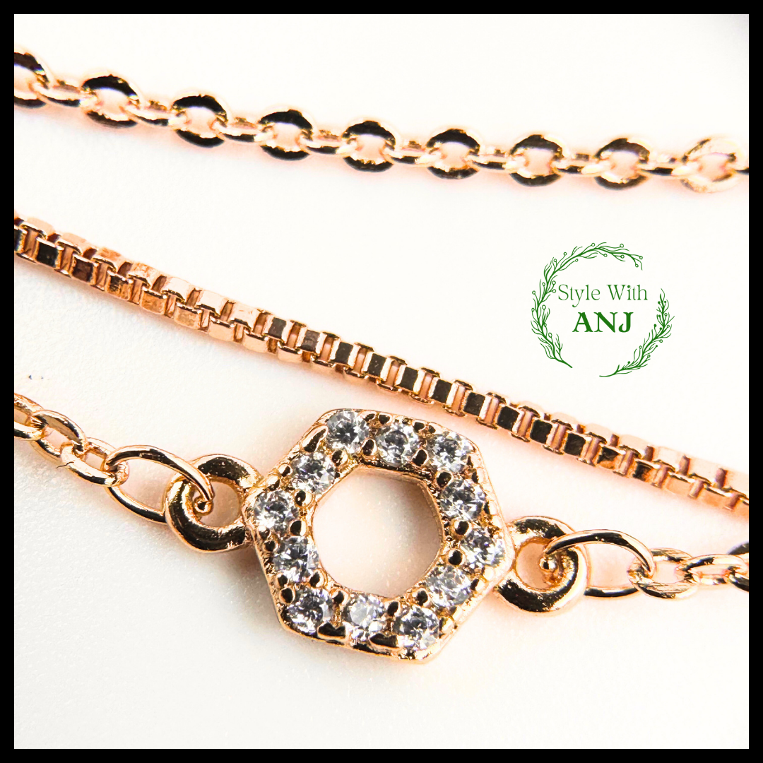 Refined Elegance: Three-Layered Gold Chain Bracelet